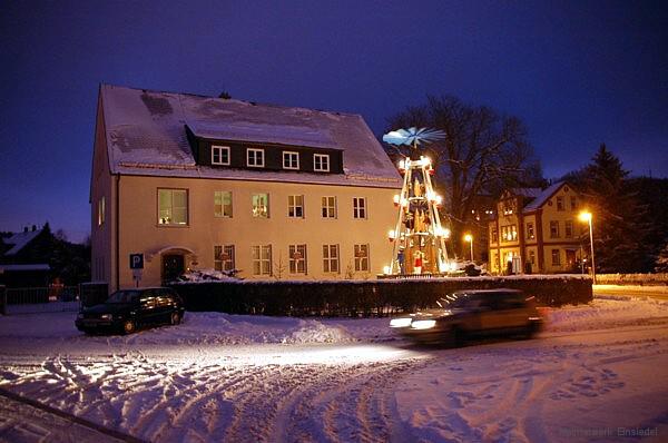 Pyramide und Post Einsiedel Dezember 2005