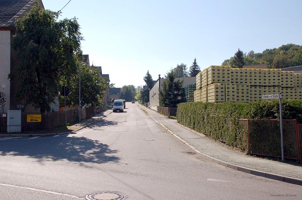 Beginn der Eibenberger Straße in Einsiedel 2006