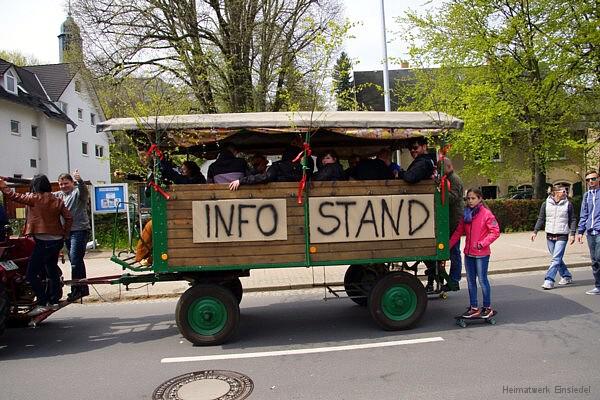 Infostand Einsiedel bei Einsiedler Maiumzug