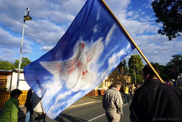 Demo mit Schweigemarsch der Asylkritiker in Einsiedel am 6. Juli 2016.