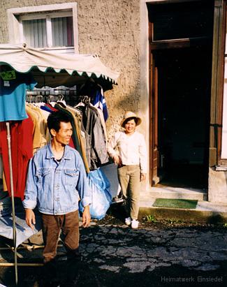 Vietnamese mit Frau in Einsiedel 1999