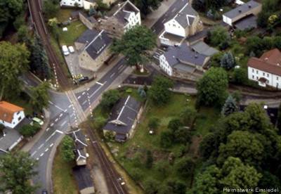Luftbild Bahnübergang Einsiedel Mai 2000
