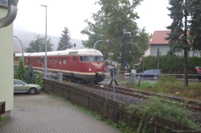 Weltmeisterschaftszug 1954 am Einsiedler Bahnübergang