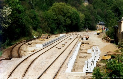 Errichtung neuer Bahnsteige