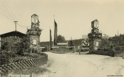 Eingang Pionierlager Einsiedel um 1955