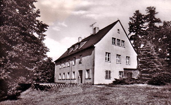 Krankengebäude ("Sani-Station") in Pionierlager Einsiedel