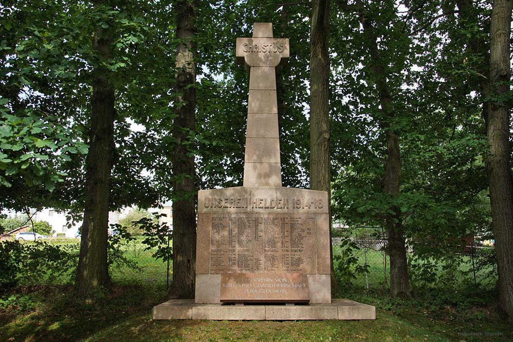 Das Kriegerdenkmal Einsiedel am 6. August 2017