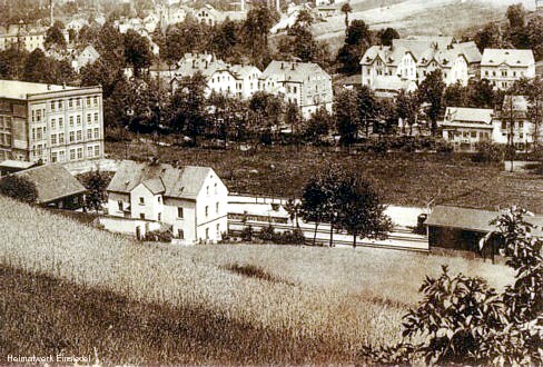 Blick vom Rupfberg Richtung unbebautes Wiesenufer