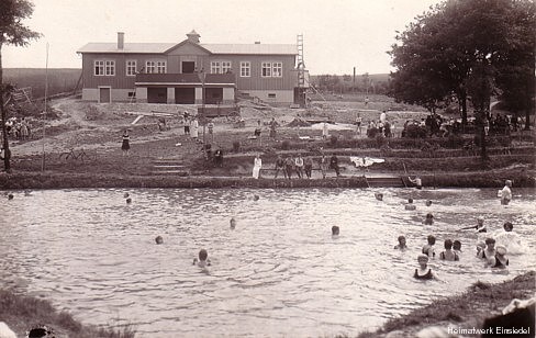 Badebetrieb im Naturbad Einsiedel