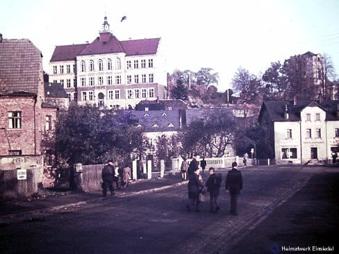 Schule Einsiedel 1953: 50 Jahre