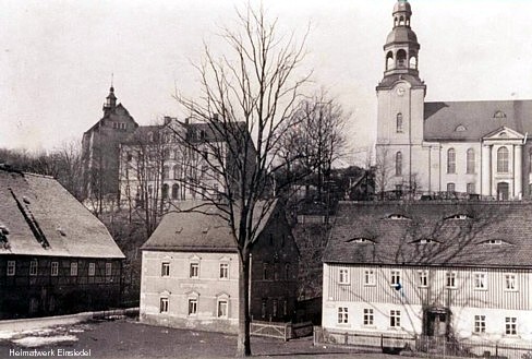 Die Einsiedler Schulen vor 1945, Sicht von Am Plan