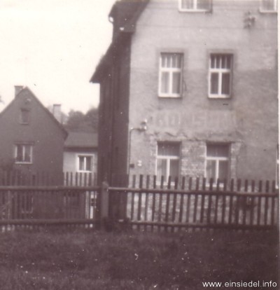 Konsum-Laden zur Wohnung umgebaut