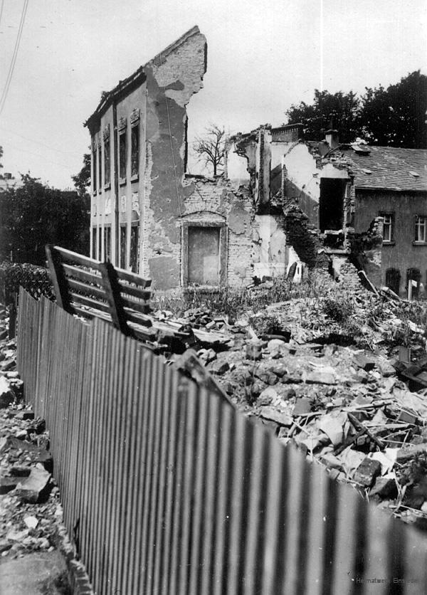 Ruinen der Einsiedler Gebäude Hauptstr. 127 und 129