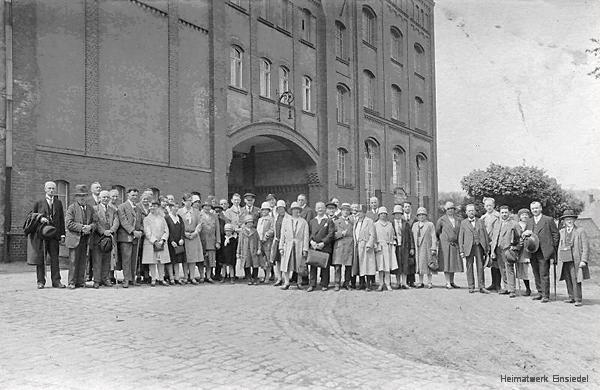 Belegschaftsfoto Radeberger Exportbierbrauerei NL Einsiedel 1920er Jahre