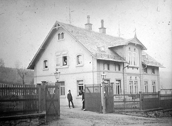 Verwaltungsgebäude der Brauerei Schwalbe um 1900