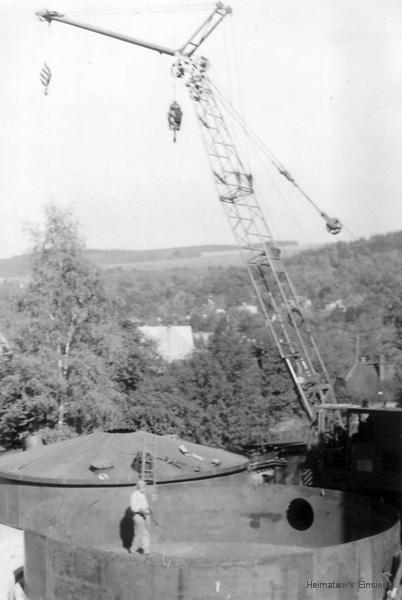 Errichtung von Heizöllagertanks im Einsiedler Brauhaus (volkseigen) im Oktober 1973