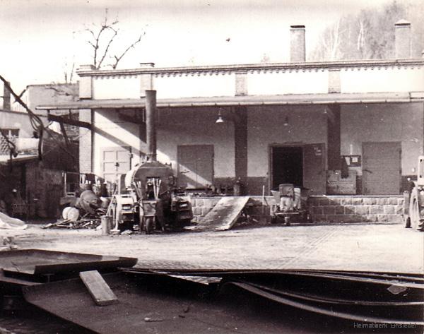 Asphaltieren der ehemaligen Fassabfüllung im Einsiedler Brauhaus 1972