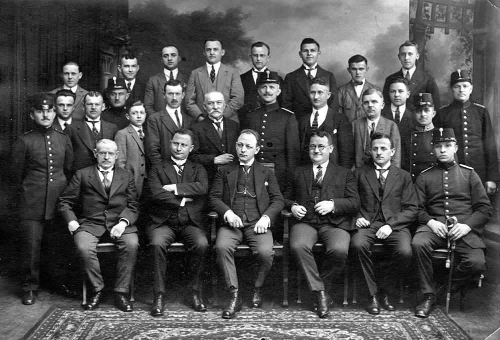 Einsiedler Gemeindebeamte um 1928