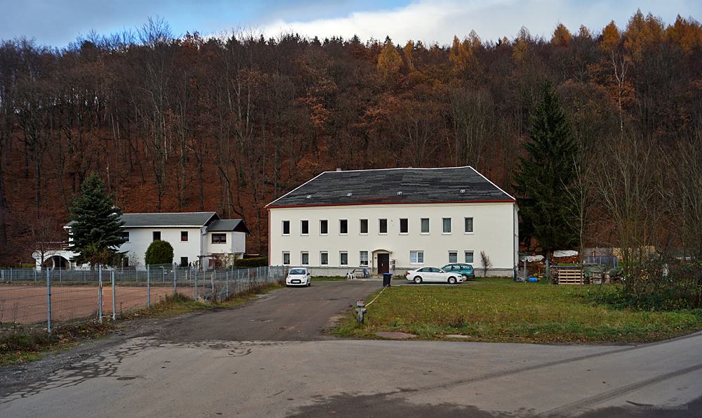 Am Mühlberg 3 und 5 in Einsiedel 2012