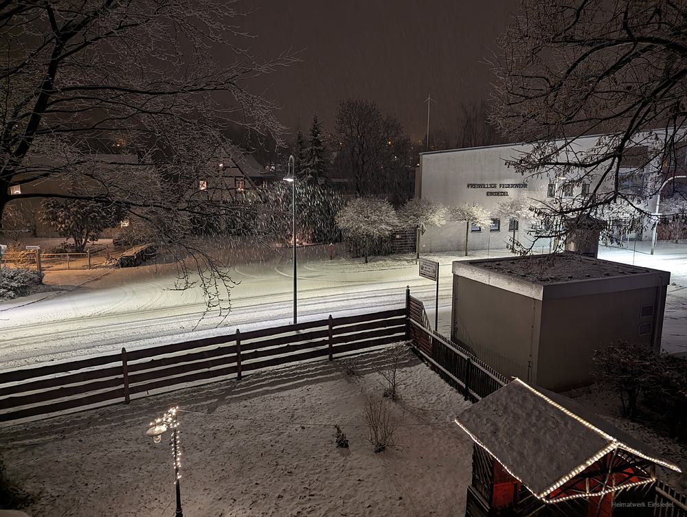 Schnee bevor der Regen kommt - Bilder vom Tage