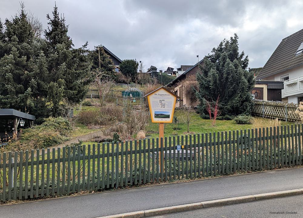 Historisches Schild "Ziegenschweiz" in Einsiedel.