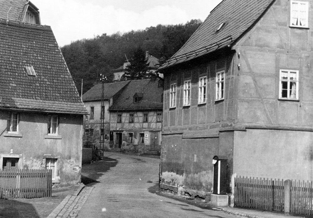 Kreuzungsbereich Hauptstraße/Berbisdorfer Straße in Einsiedel vor 1945