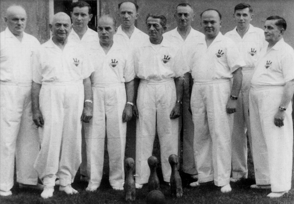 Kegelgruppe des Einsiedler Brauhauses 1956