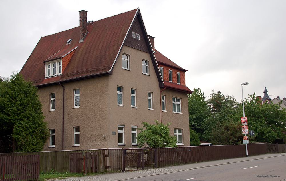 Die Einsiedler Neue Straße 27–29 am 1. Juni 2009.