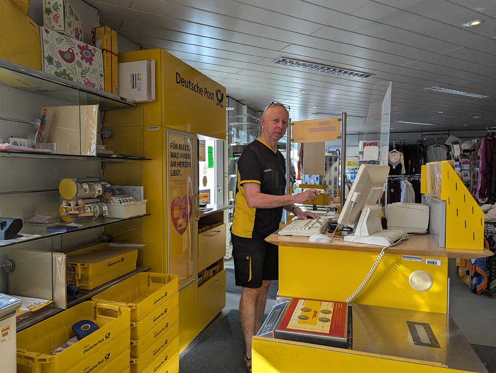Post-Agentur in Einsiedel im Textilgeschäft von Lothar Schlaffke 2025